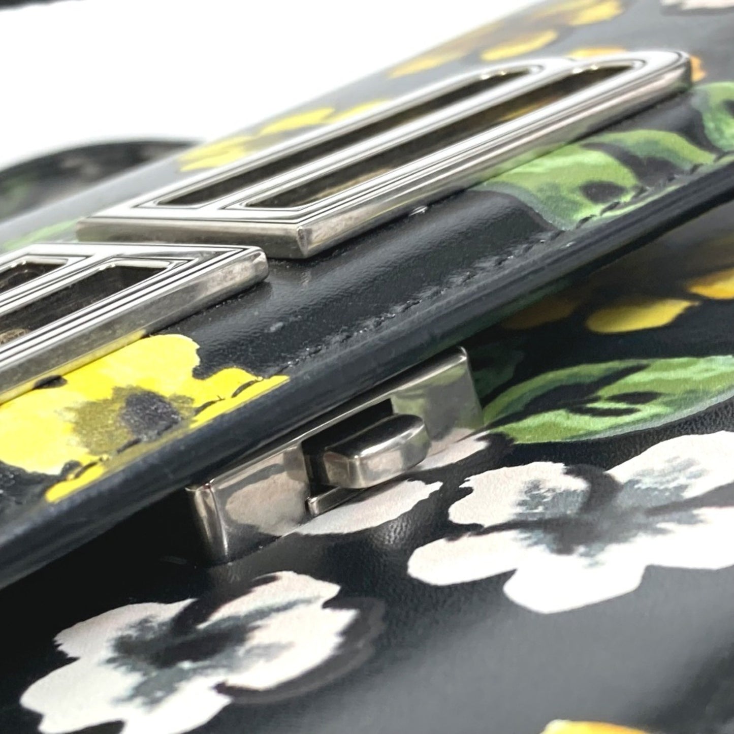 Balenciaga Others Black Shoulder Bags