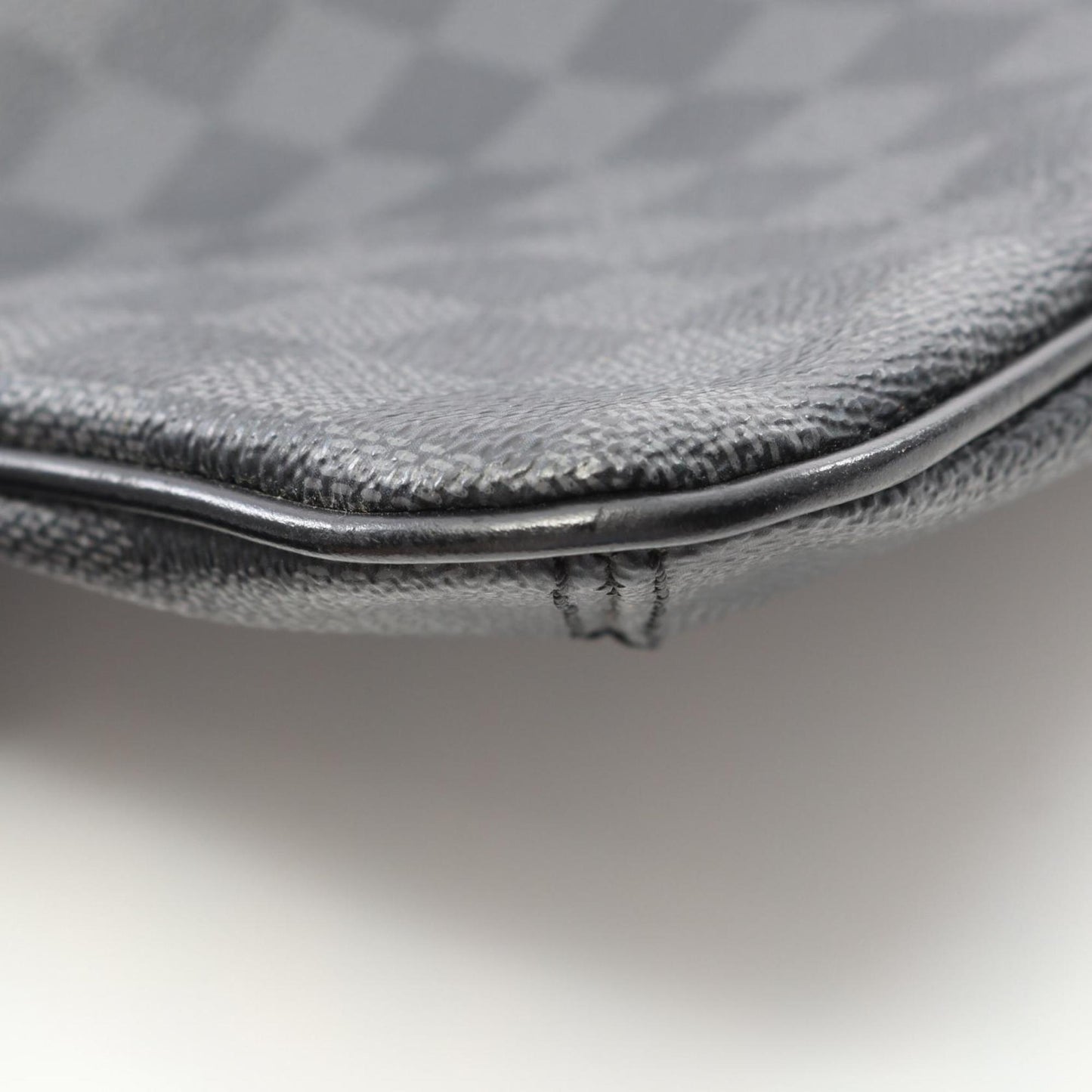 Louis Vuitton Coated Canvas Black Shoulder Bags