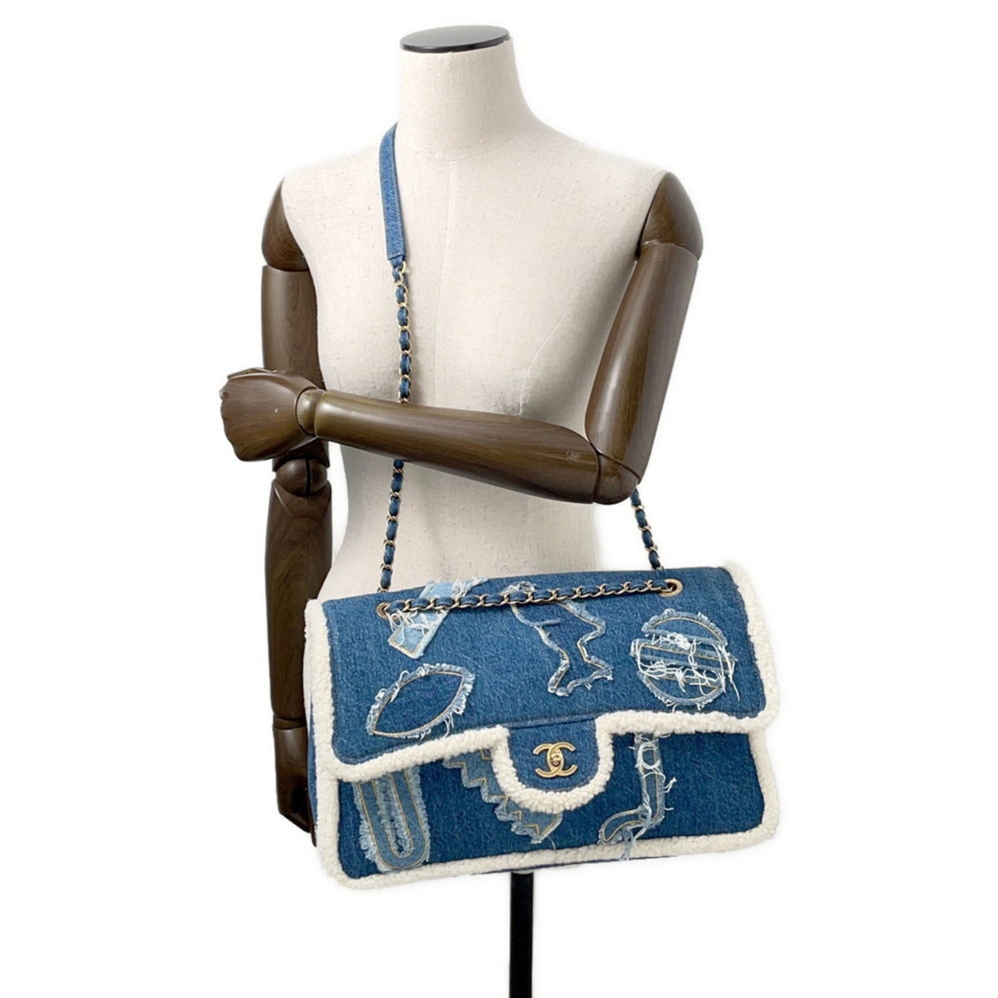 Chanel Denim Blue Shoulder Bags