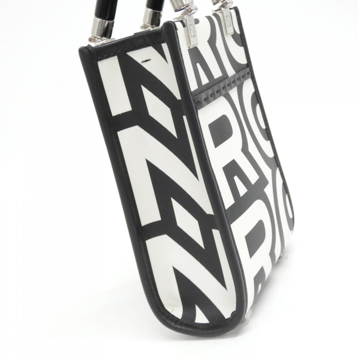 Fendi Others Black Shoulder Bags