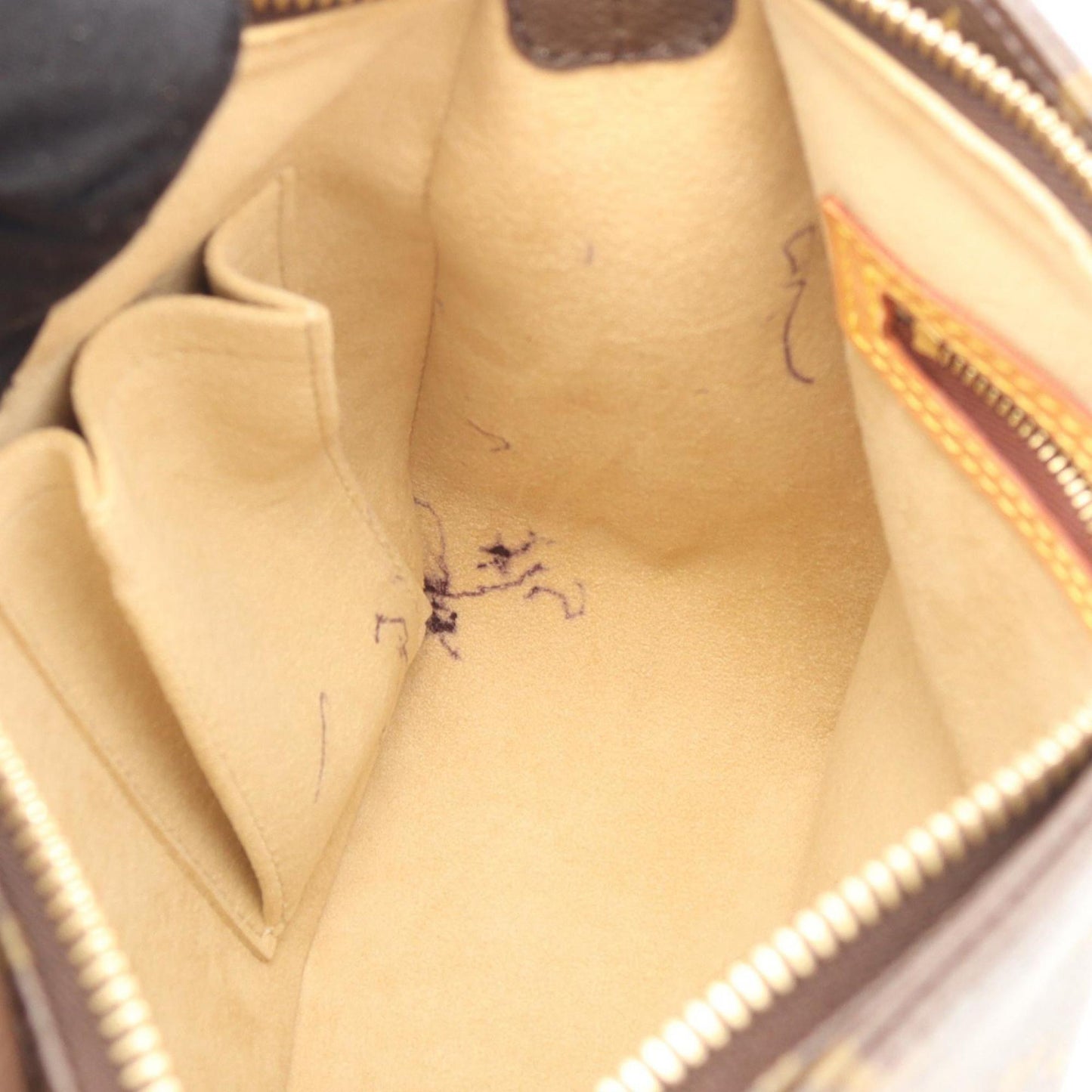 Louis Vuitton Coated Canvas Brown Shoulder Bags