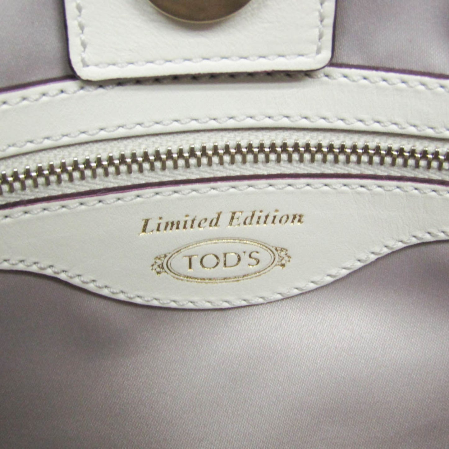 Tod's Others White Handbags
