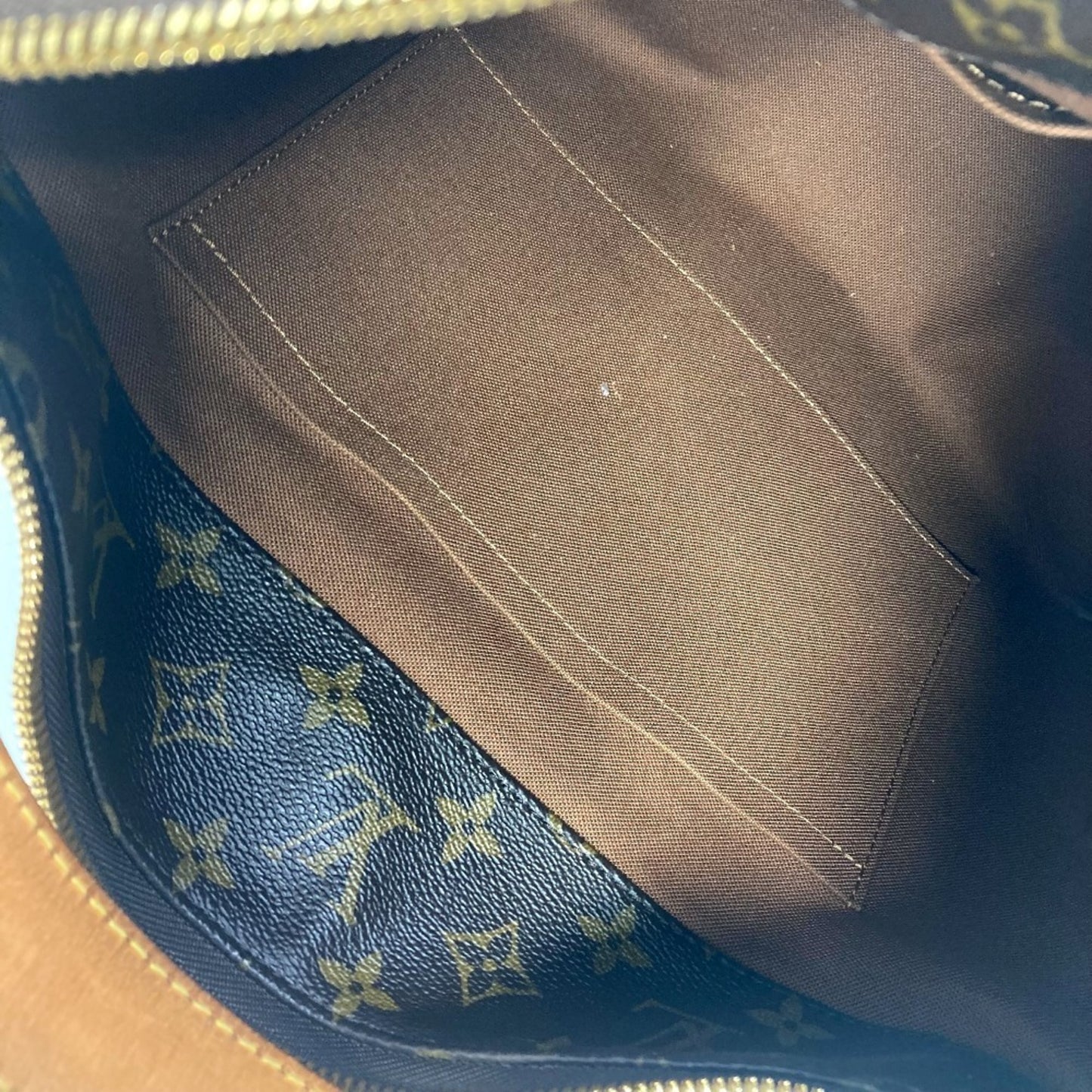 Louis Vuitton Monogram Canvas Brown Shoulder Bags