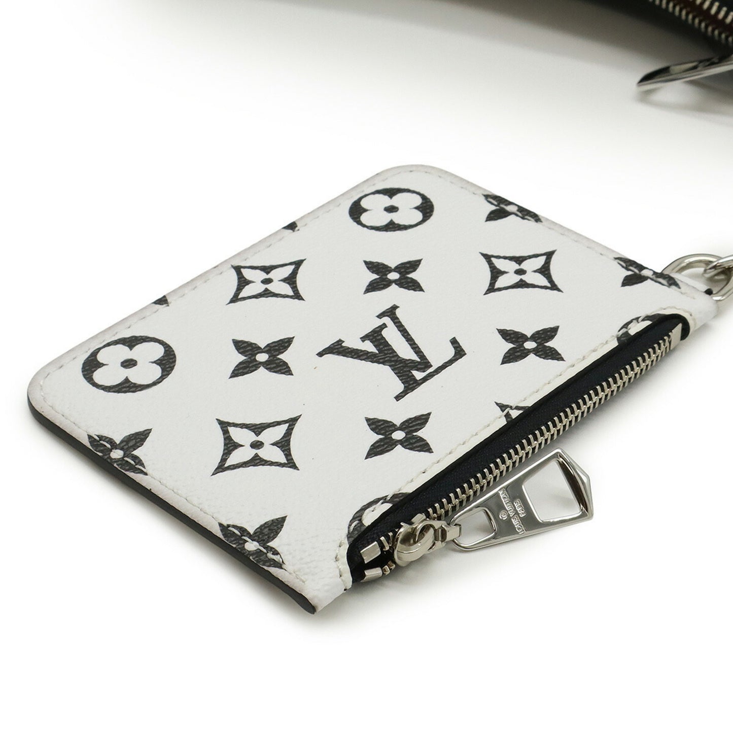 Louis Vuitton Epi Black Shoulder Bags