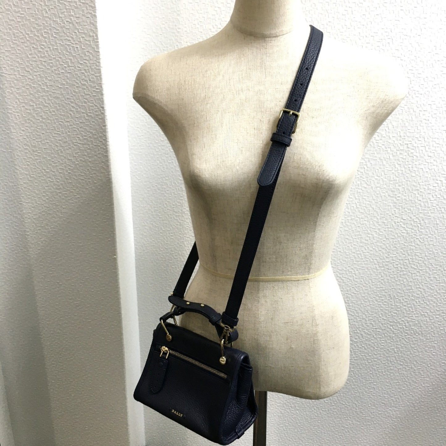 Bally Others Blue Shoulder Bags