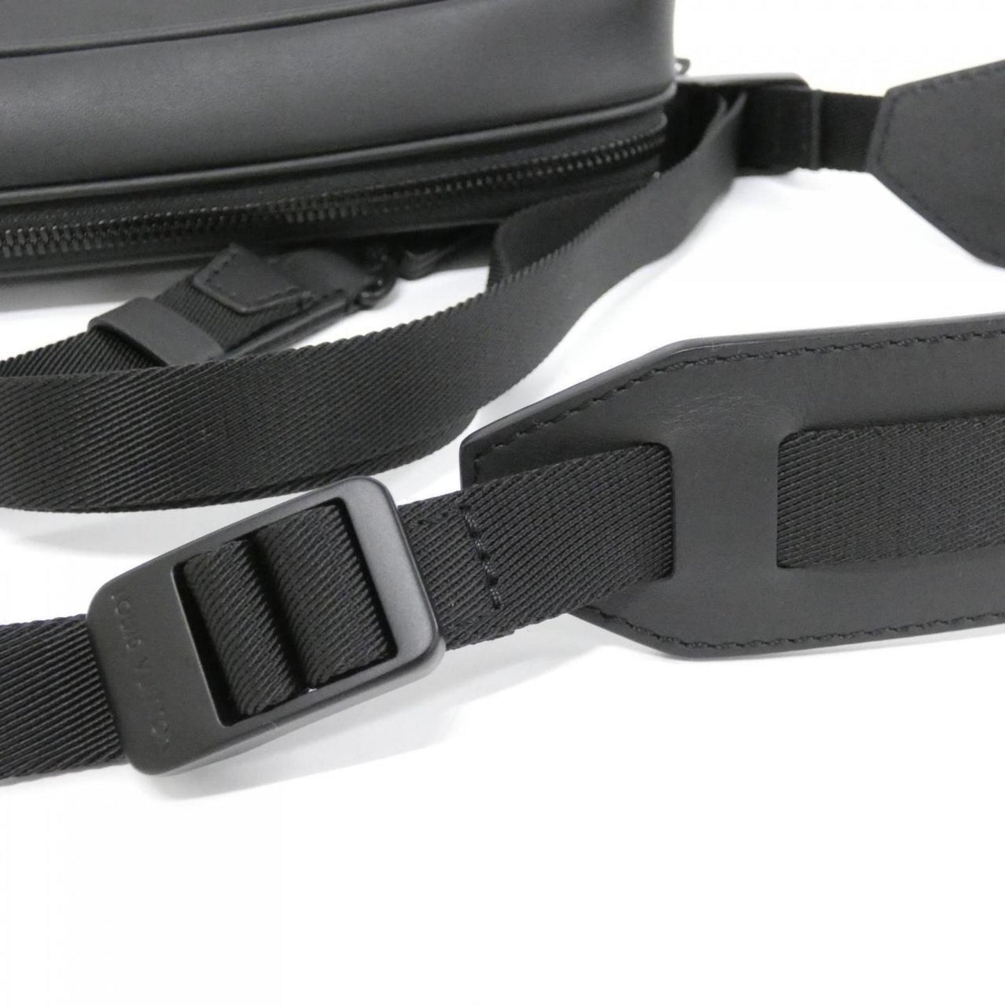 Louis Vuitton Nylon Black Shoulder Bags