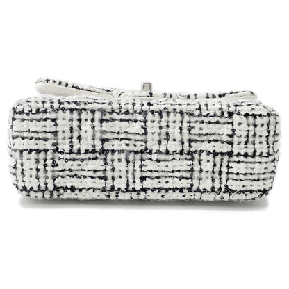 Chanel Tweed Black Shoulder Bags