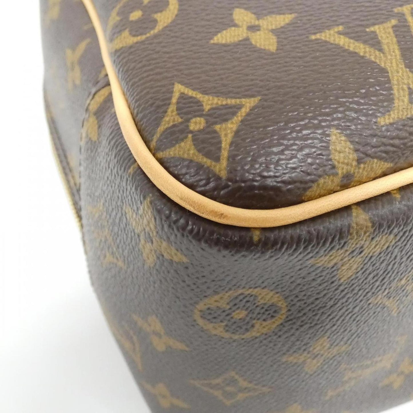 Louis Vuitton Coated Canvas Brown Handbags