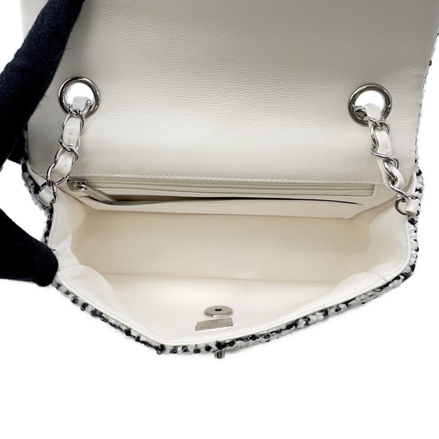 Chanel Tweed Black Shoulder Bags