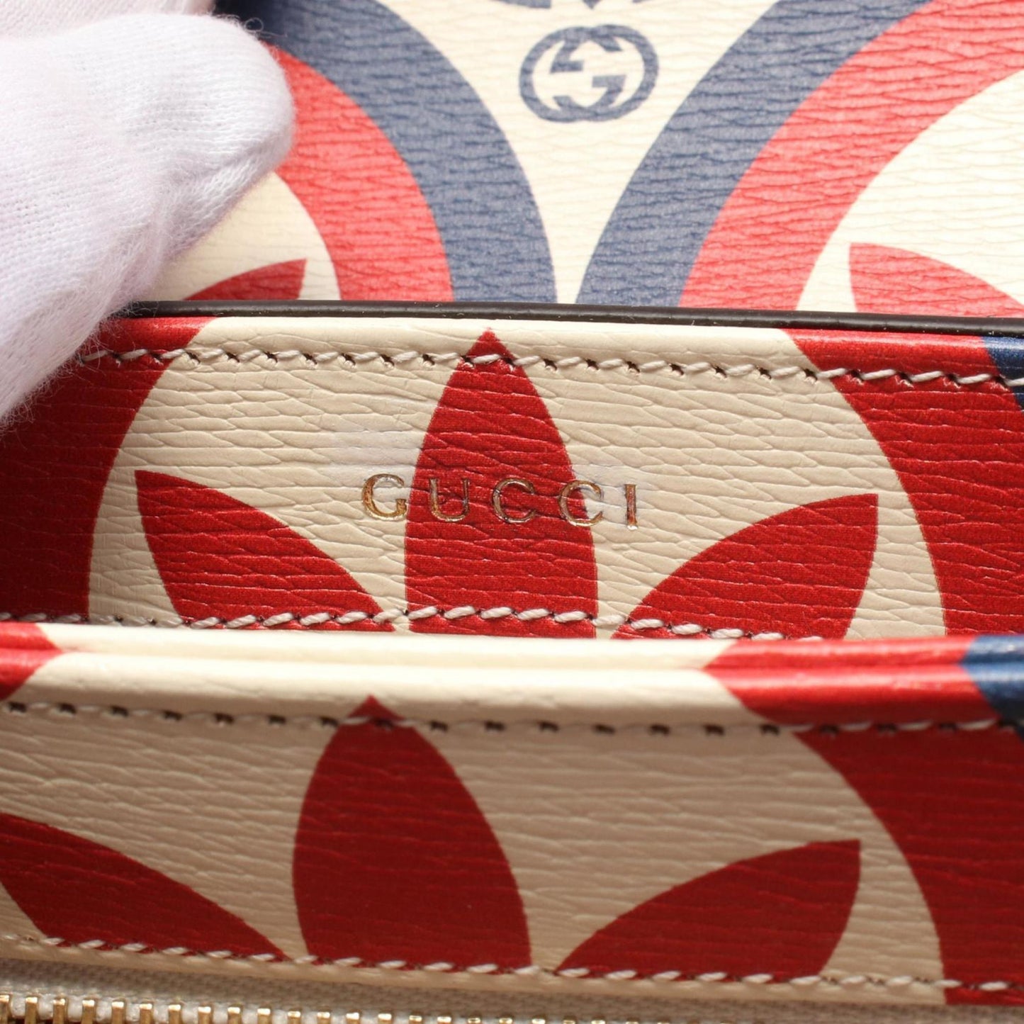 Gucci Others White Shoulder Bags