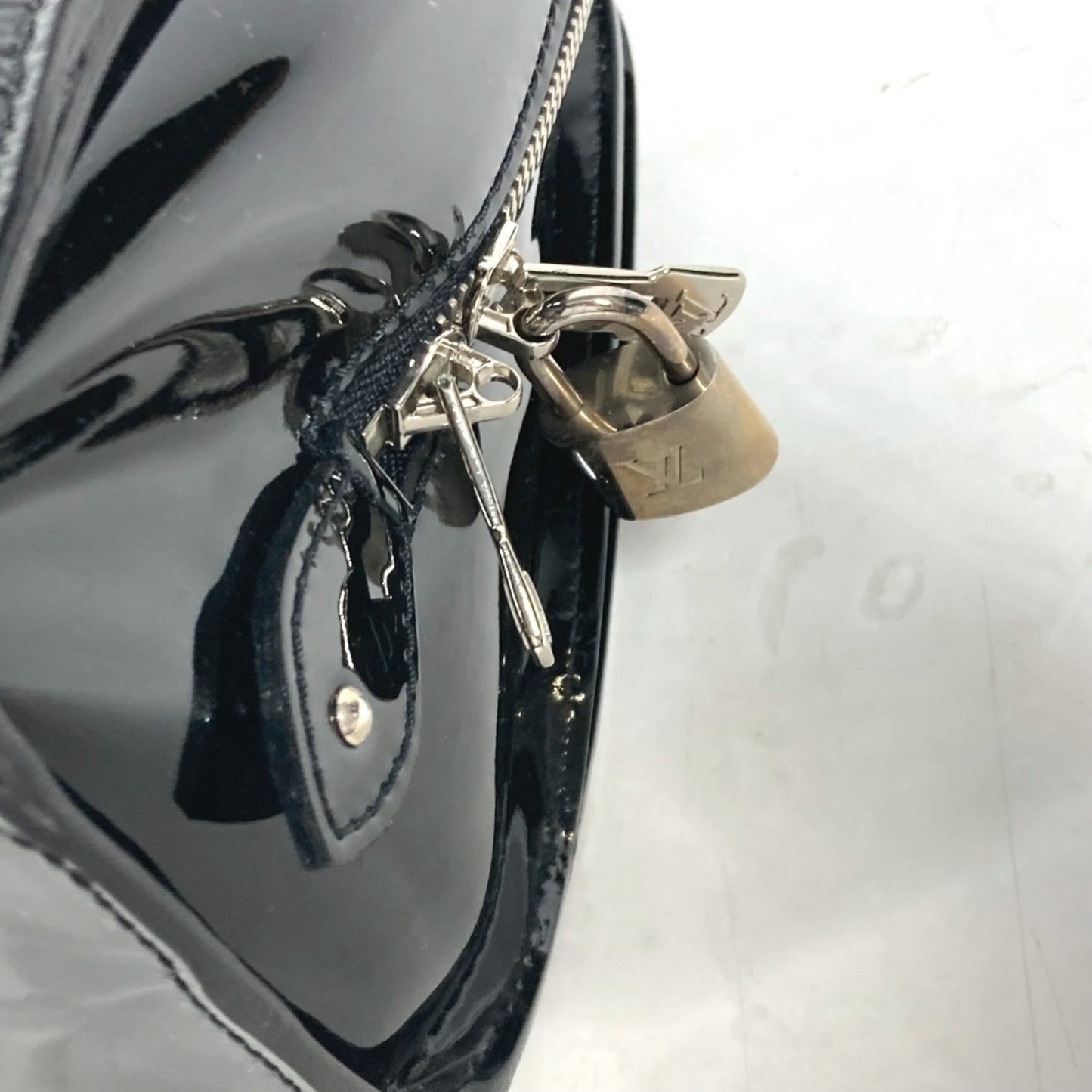 Louis Vuitton Epi Black Handbags
