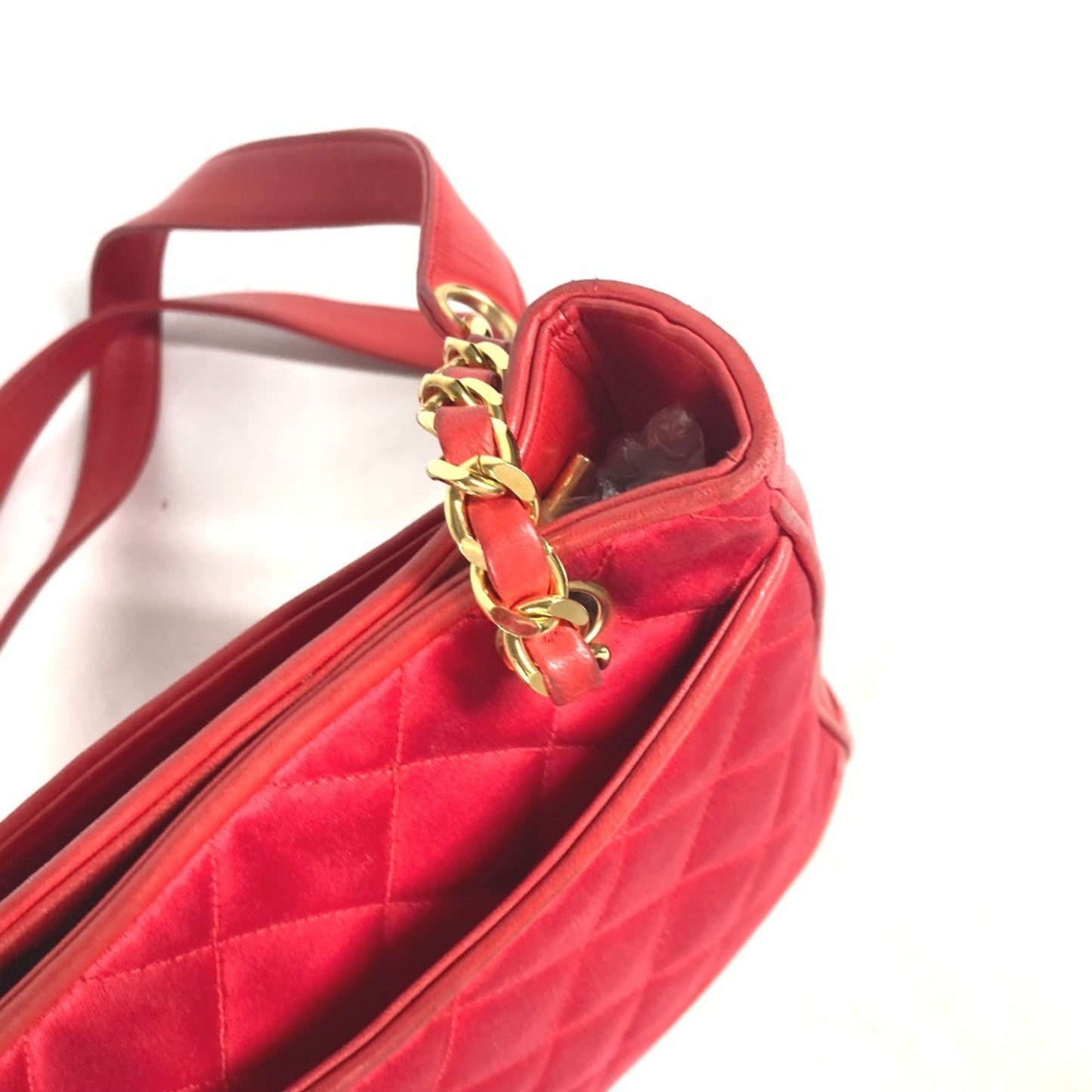 Chanel Satin Red Shoulder Bags