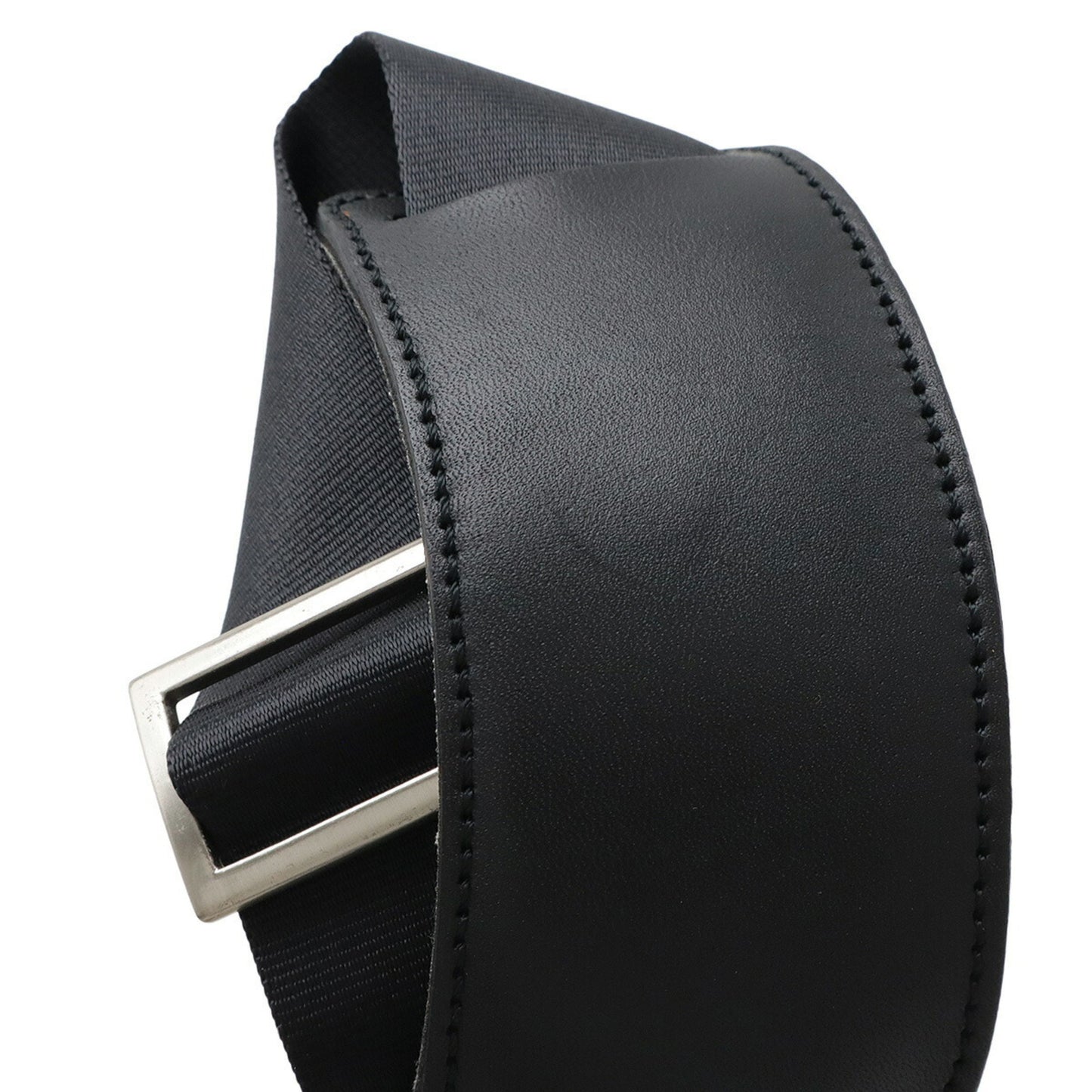 Burberry Nylon Black Shoulder Bags