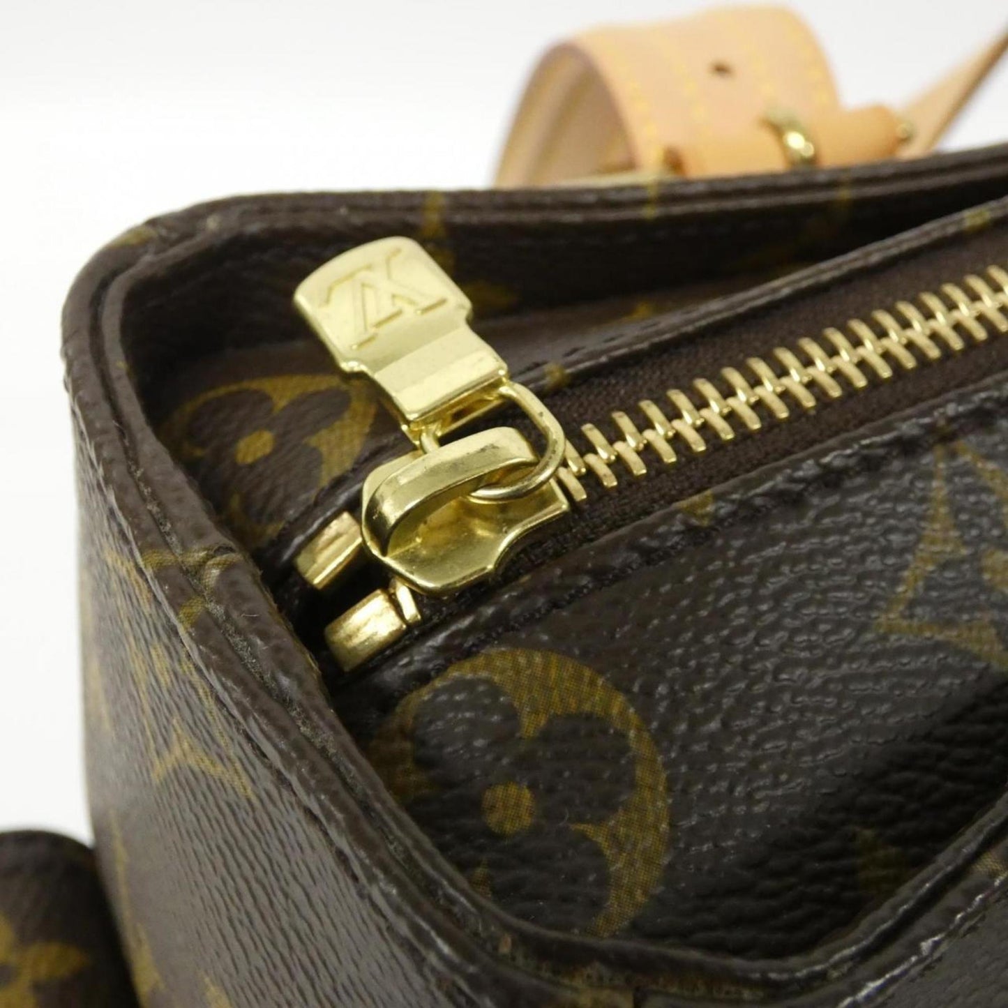 Louis Vuitton Coated Canvas Brown Handbags