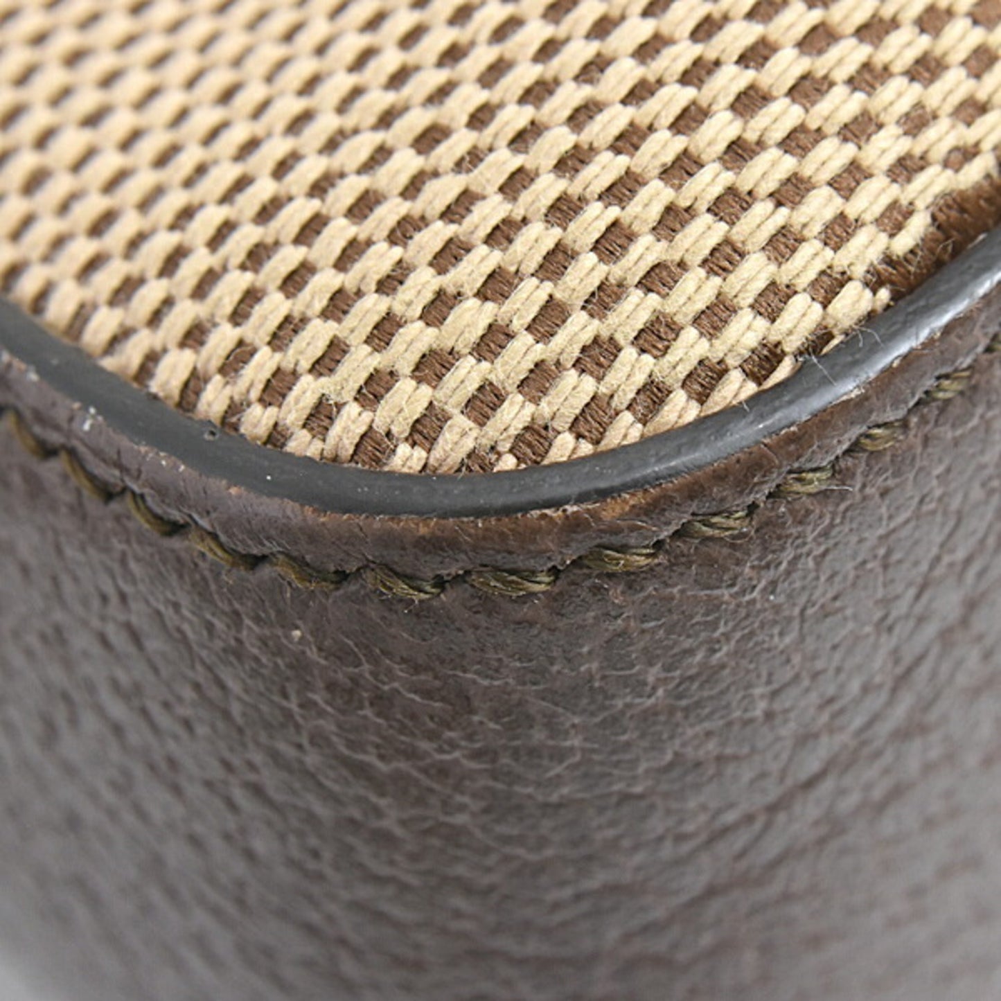 Gucci Canvas Brown Shoulder Bags