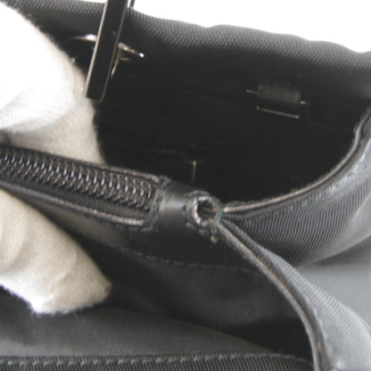 Gucci Nylon Black Shoulder Bags