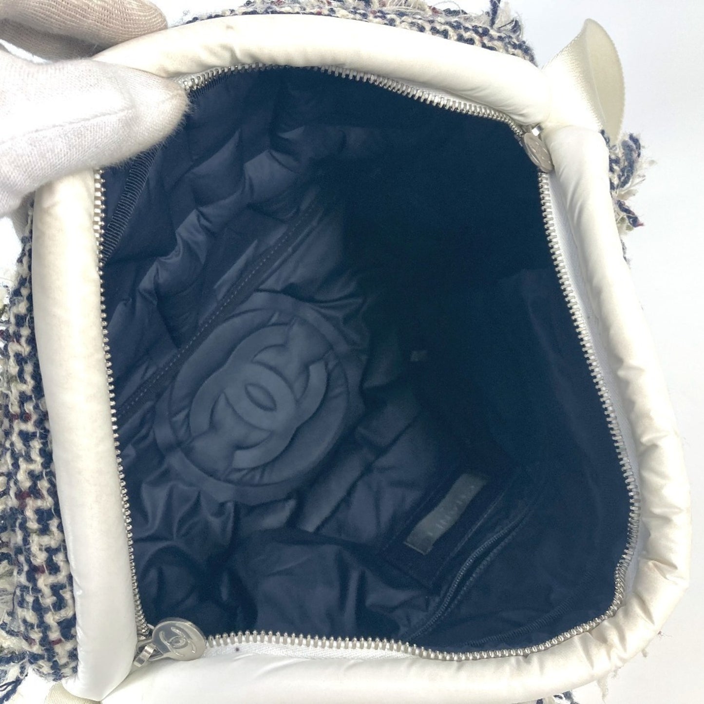 Chanel Nylon White Shoulder Bags