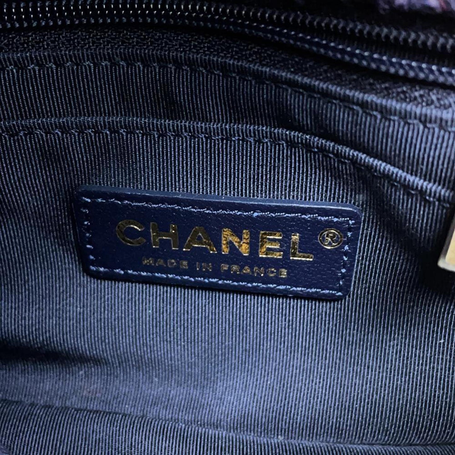 Chanel Wool Purple Shoulder Bags