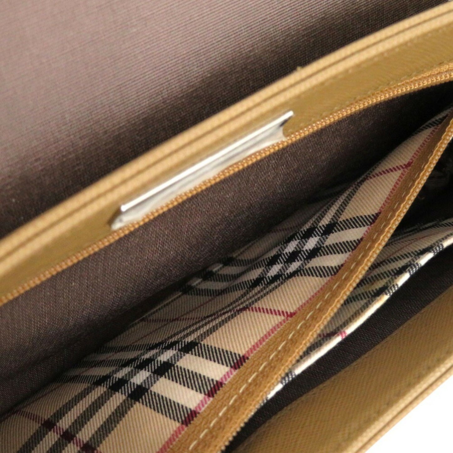 Burberry Others Green Shoulder Bags