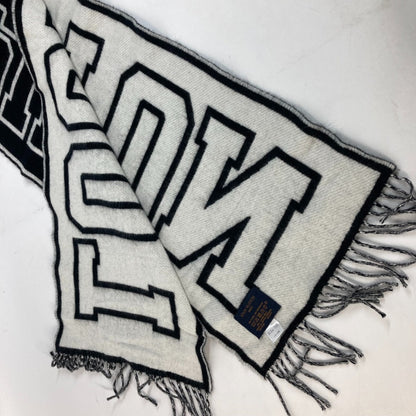 Louis Vuitton Wool Black Scarves