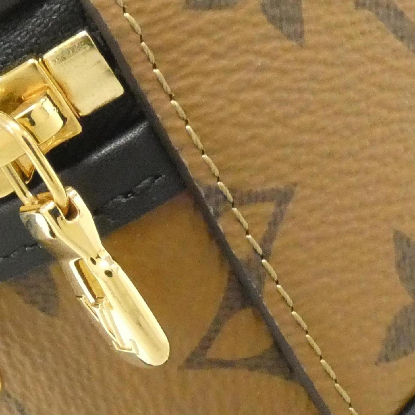 Louis Vuitton Monogram Canvas Brown Shoulder Bags