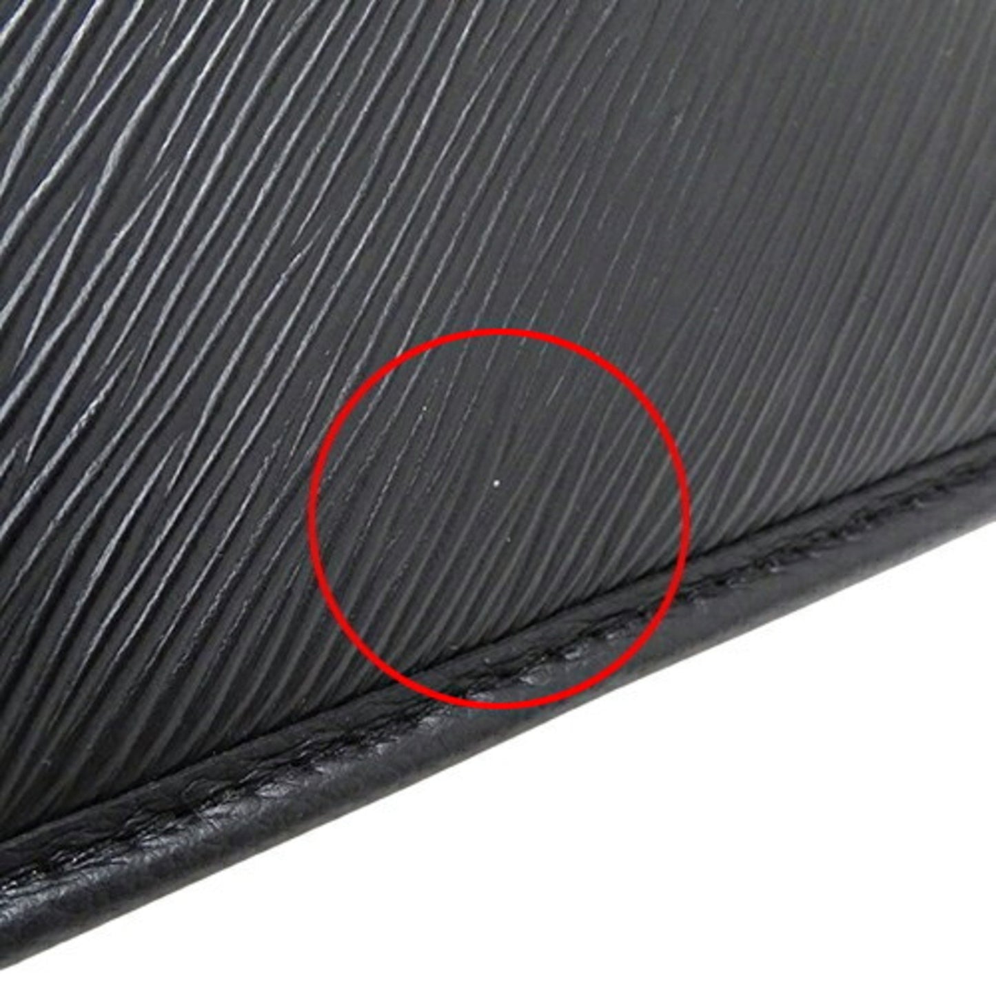 Louis Vuitton Epi Black Shoulder Bags