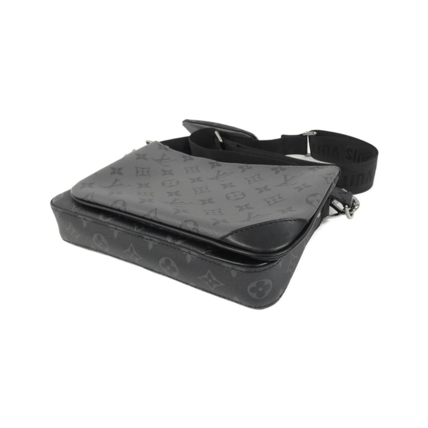 Louis Vuitton Canvas Black Shoulder Bags