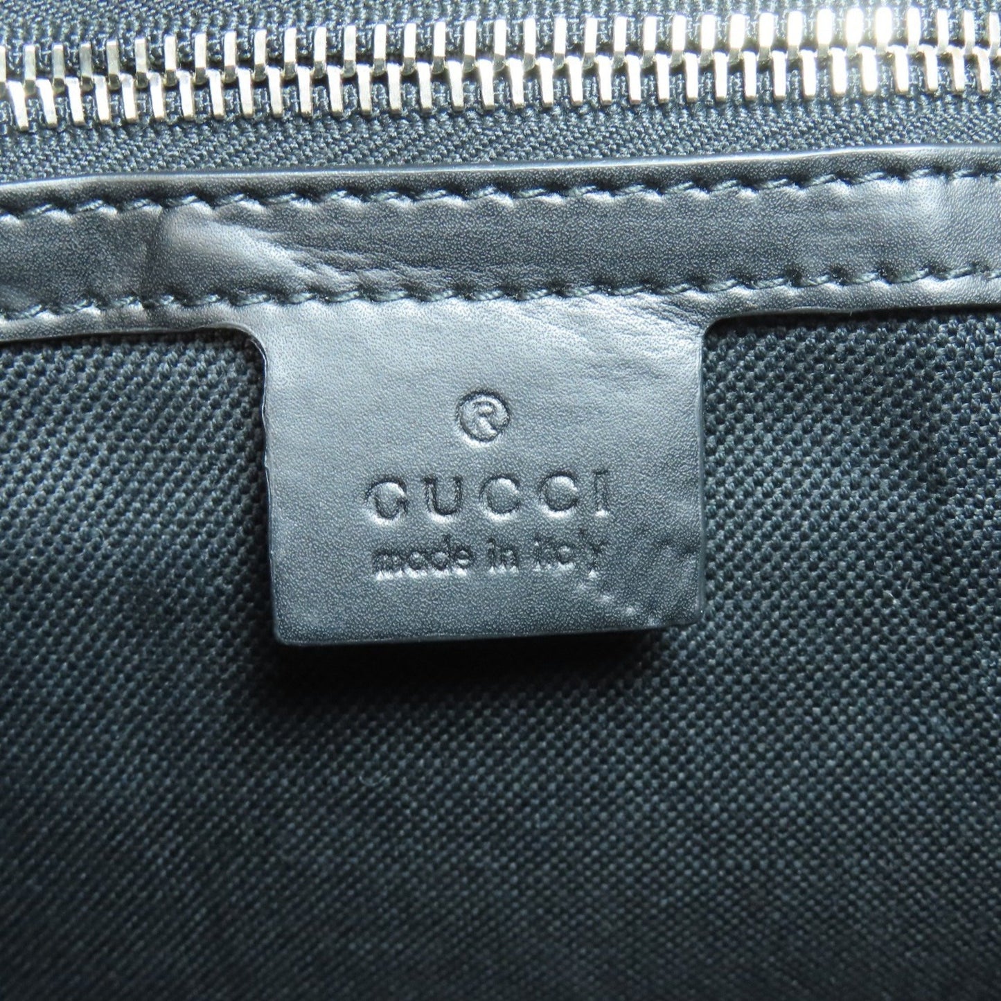 Gucci Pvc Gray Handbags