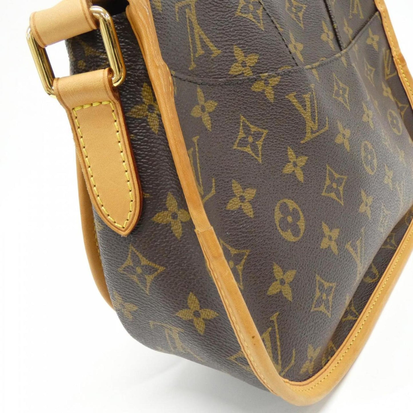 Louis Vuitton Coated Canvas Brown Shoulder Bags