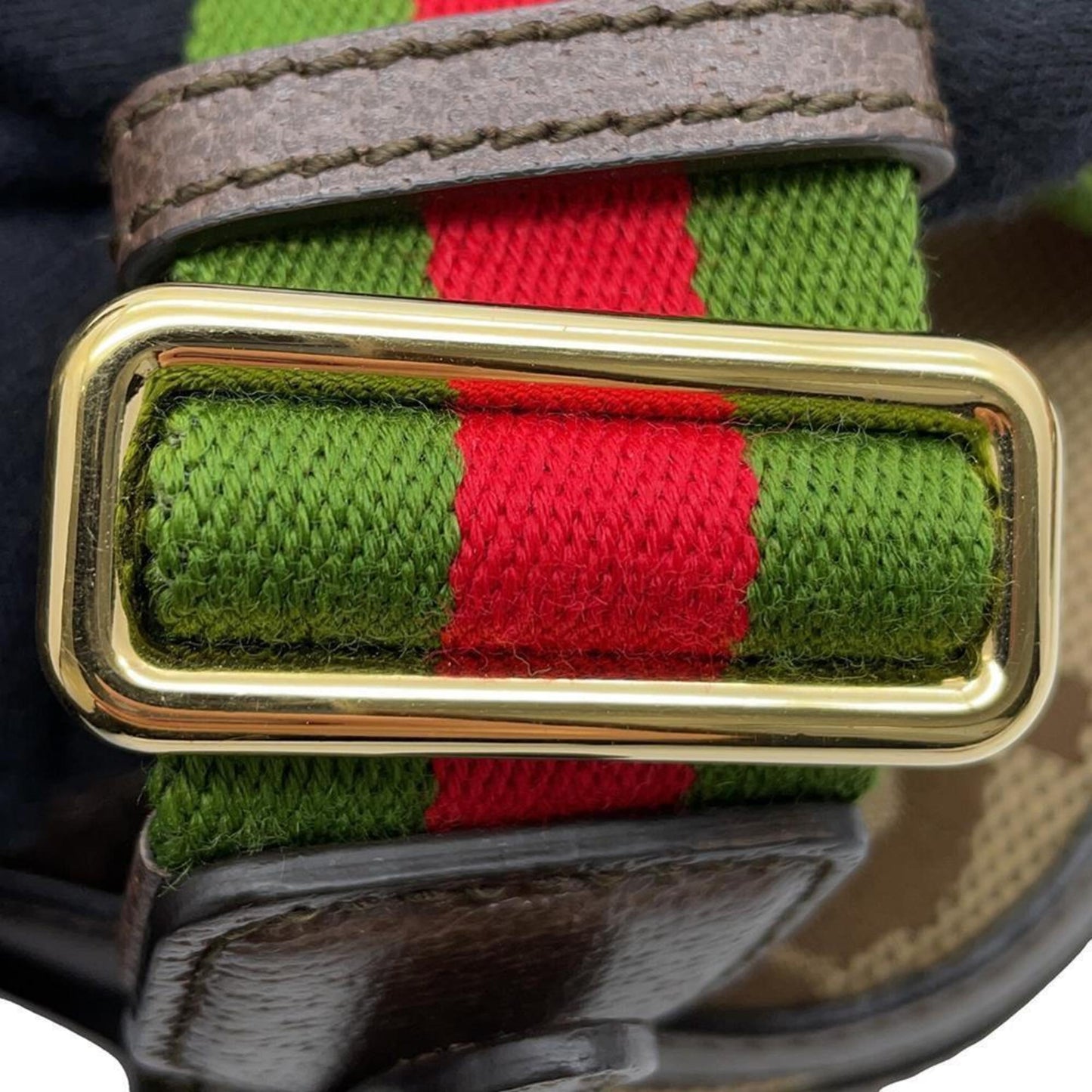 Gucci Canvas Brown Shoulder Bags