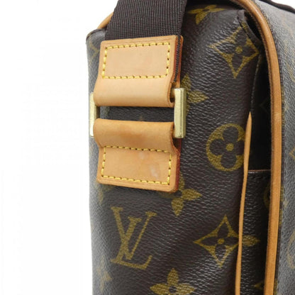 Louis Vuitton Monogram Canvas Brown Shoulder Bags