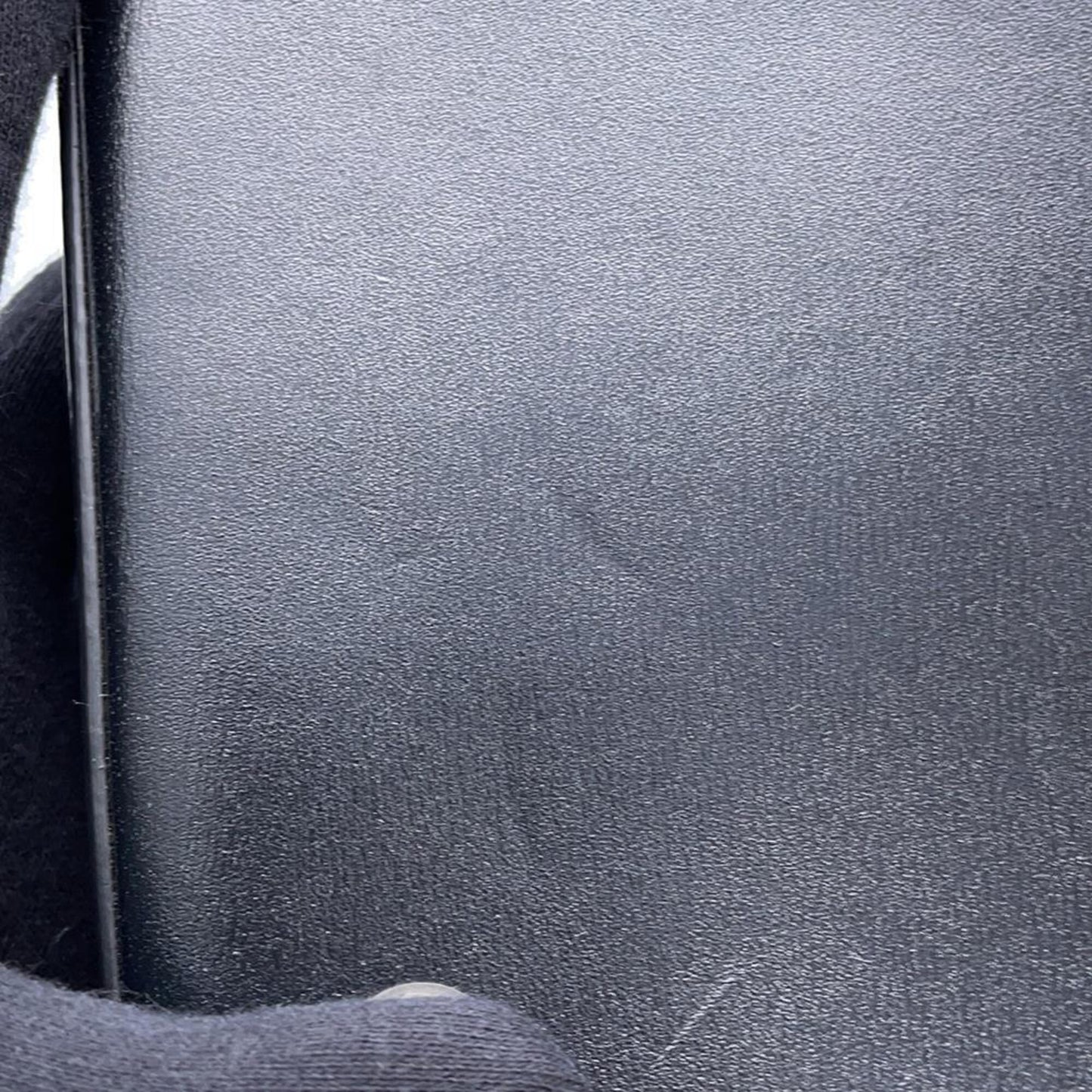 Saint Laurent Patent Black Shoulder Bags