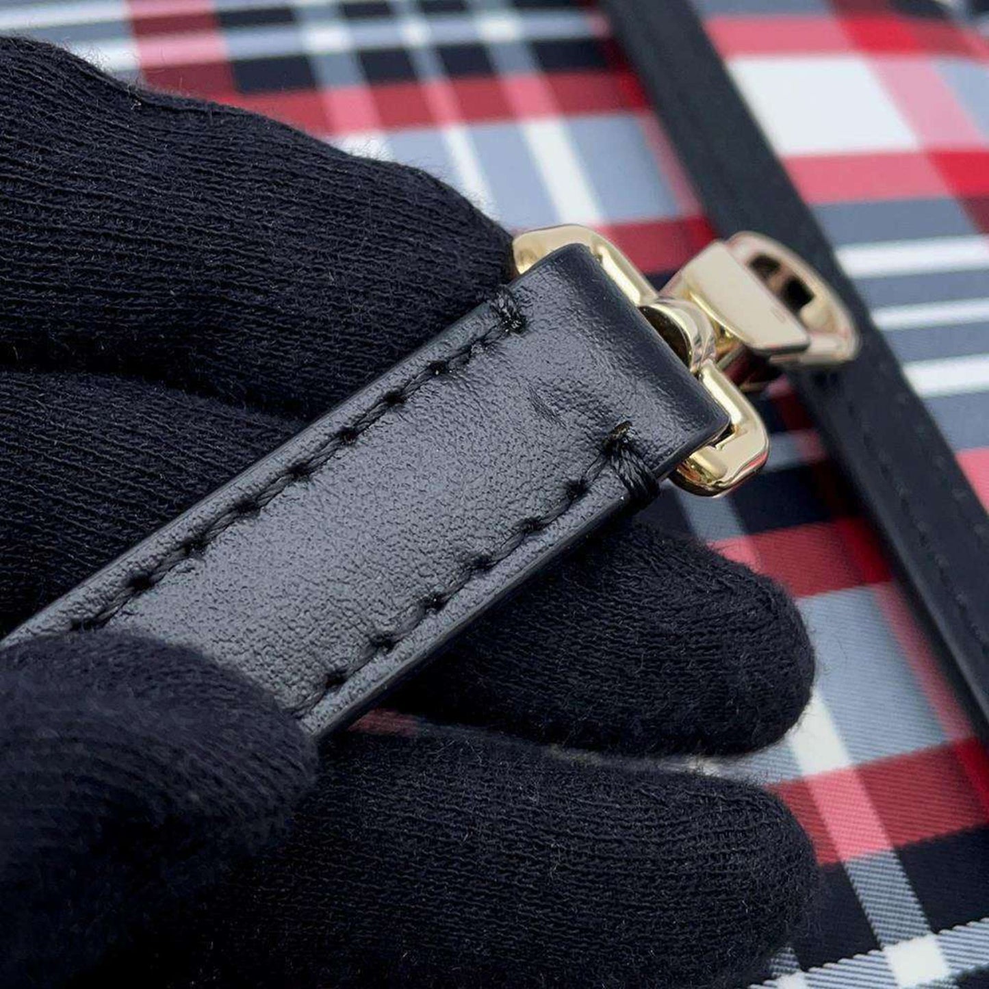 Burberry Nylon Black Handbags