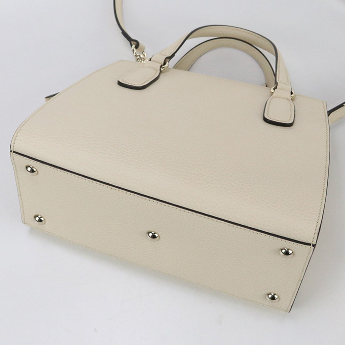 Gucci Others White Tote Bags