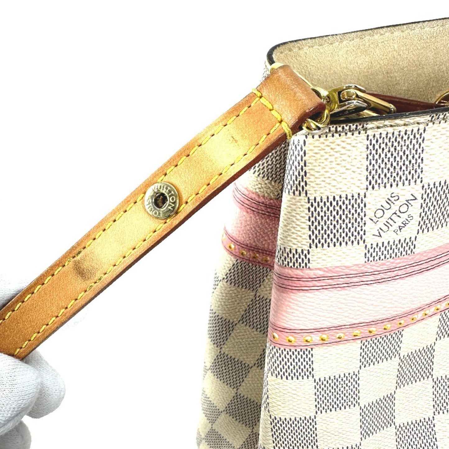 Louis Vuitton Monogram Canvas White Shoulder Bags