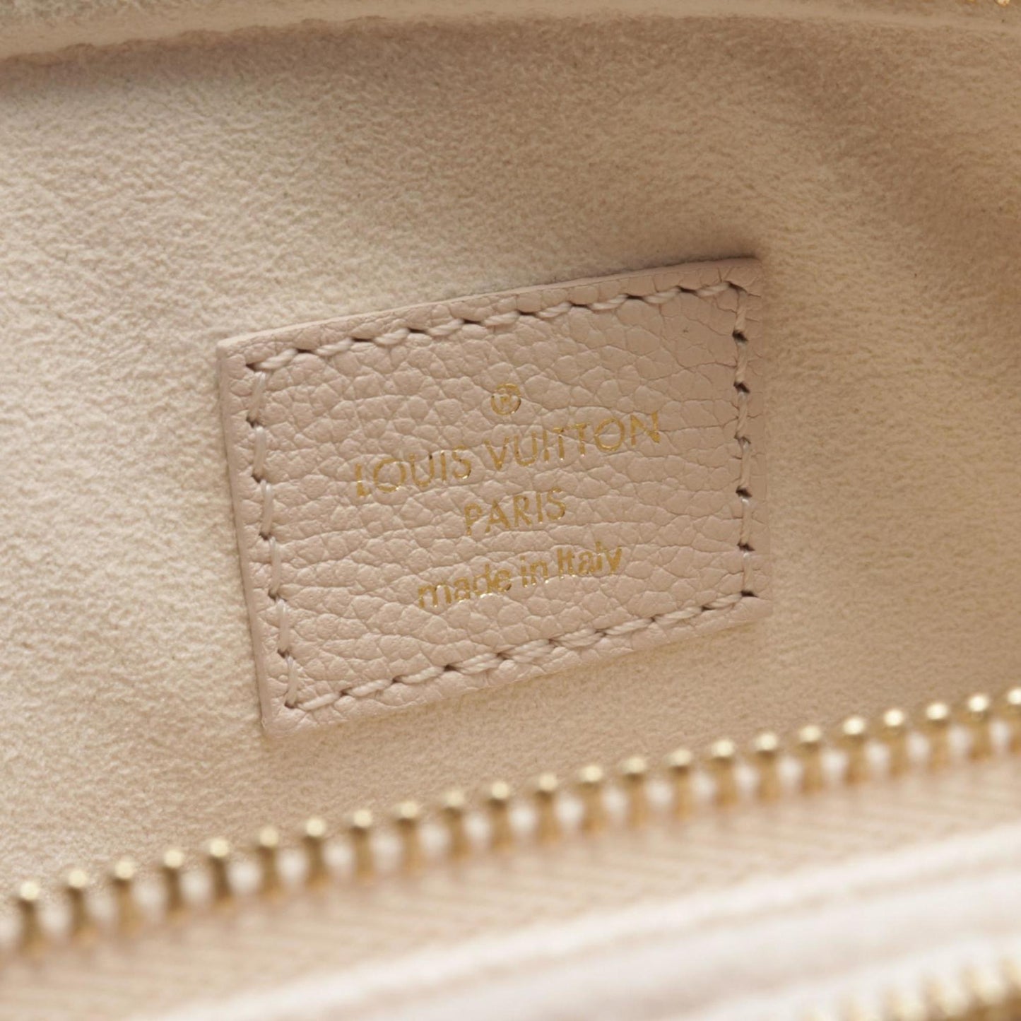 Louis Vuitton Empreinte White Shoulder Bags