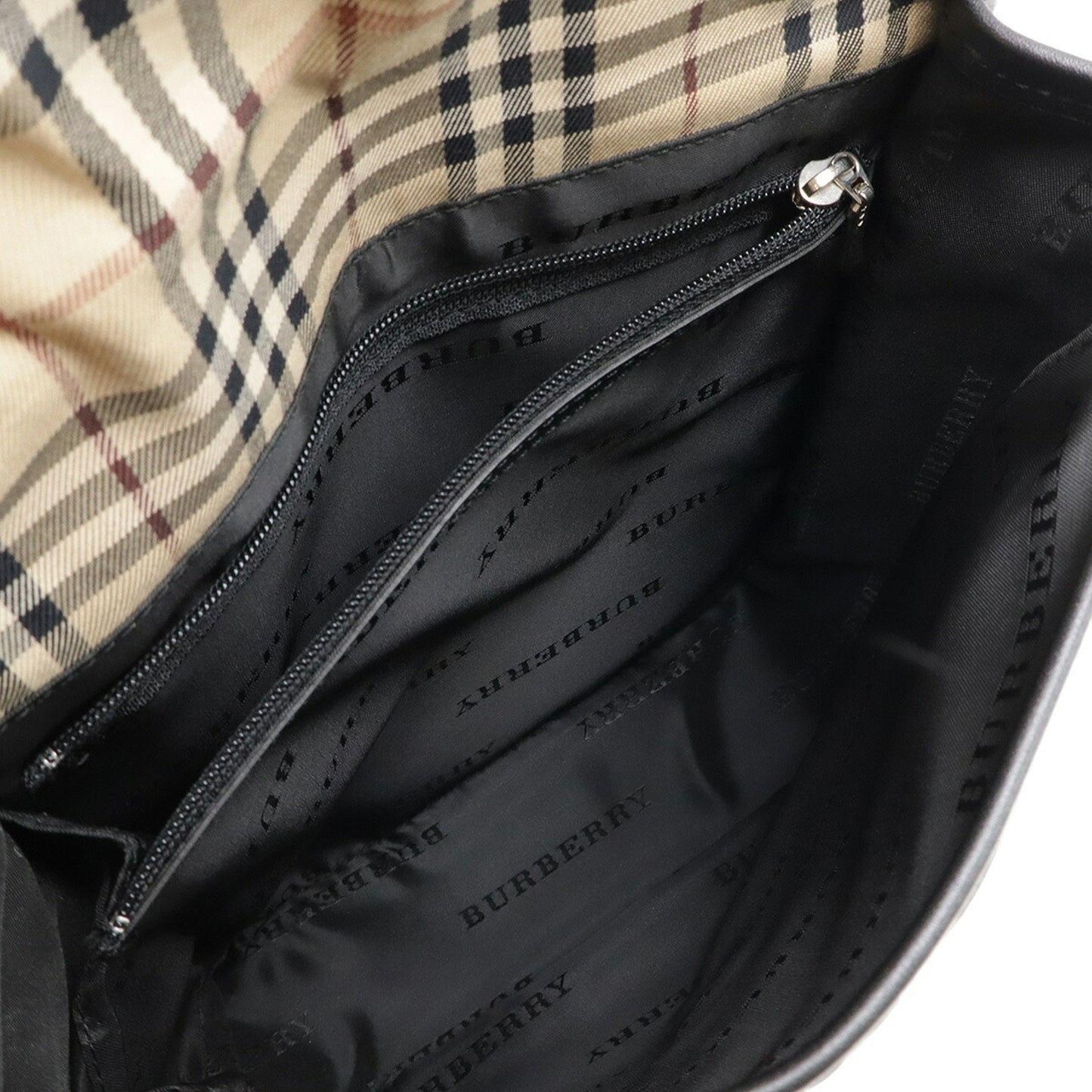 Burberry Nylon Black Shoulder Bags