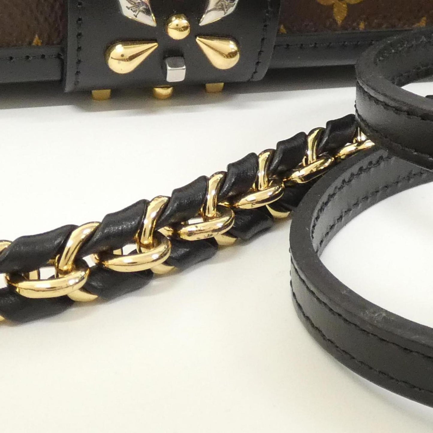 Louis Vuitton Coated Canvas Black Shoulder Bags