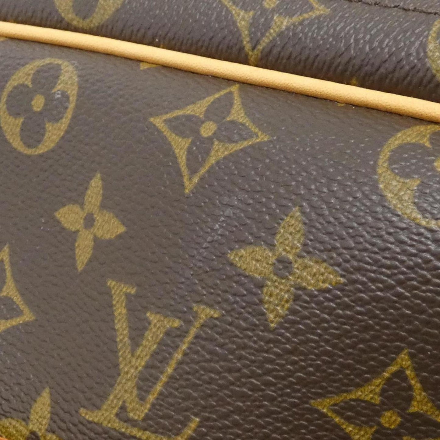 Louis Vuitton Coated Canvas Brown Shoulder Bags