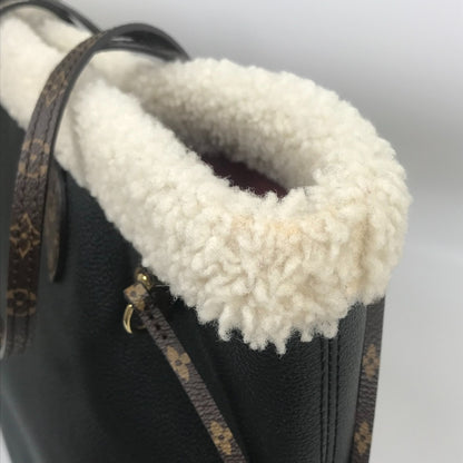 Louis Vuitton Others Black Tote Bags