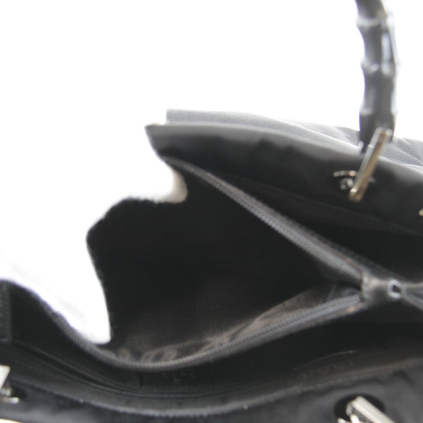 Gucci Nylon Black Shoulder Bags