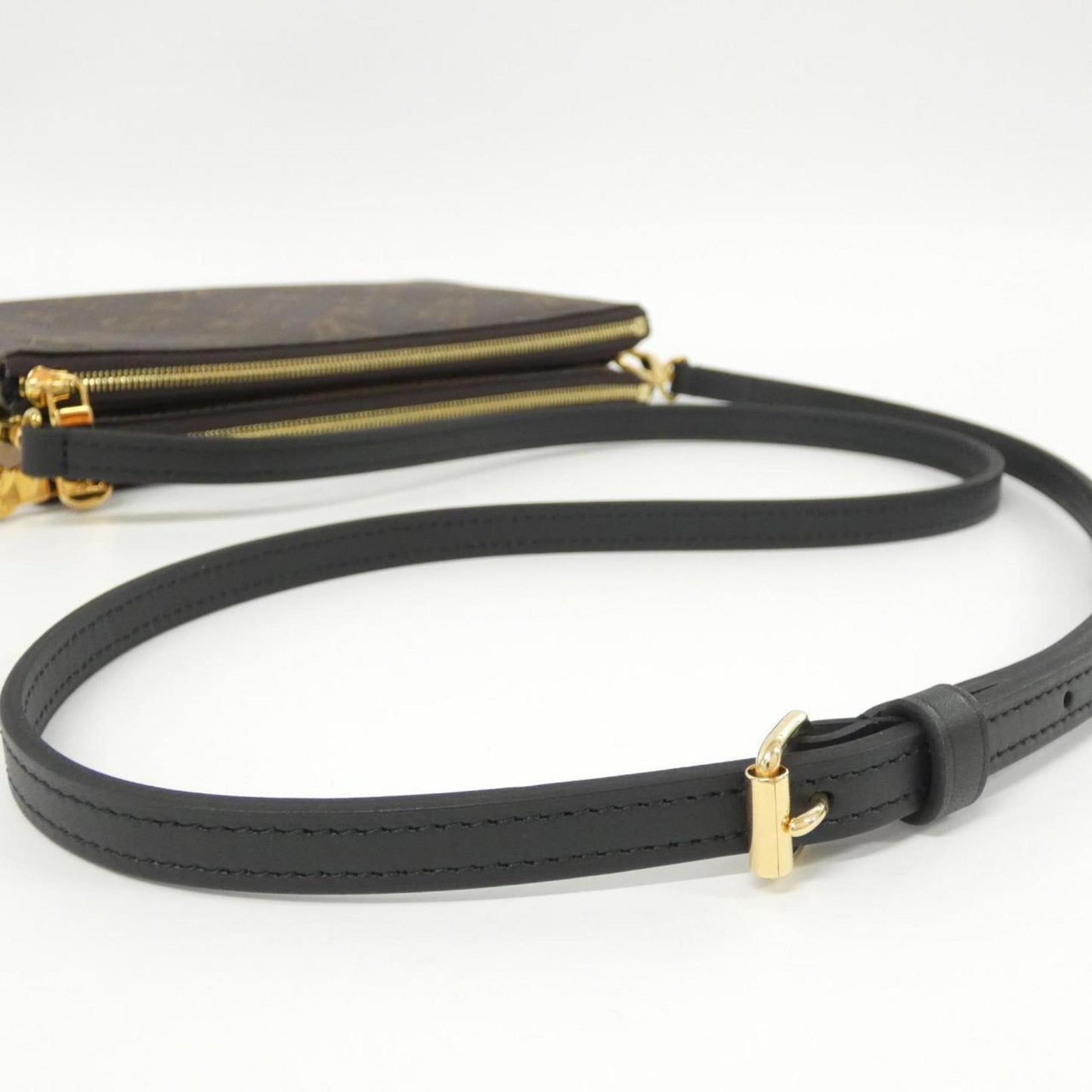 Louis Vuitton Monogram Canvas Brown Shoulder Bags
