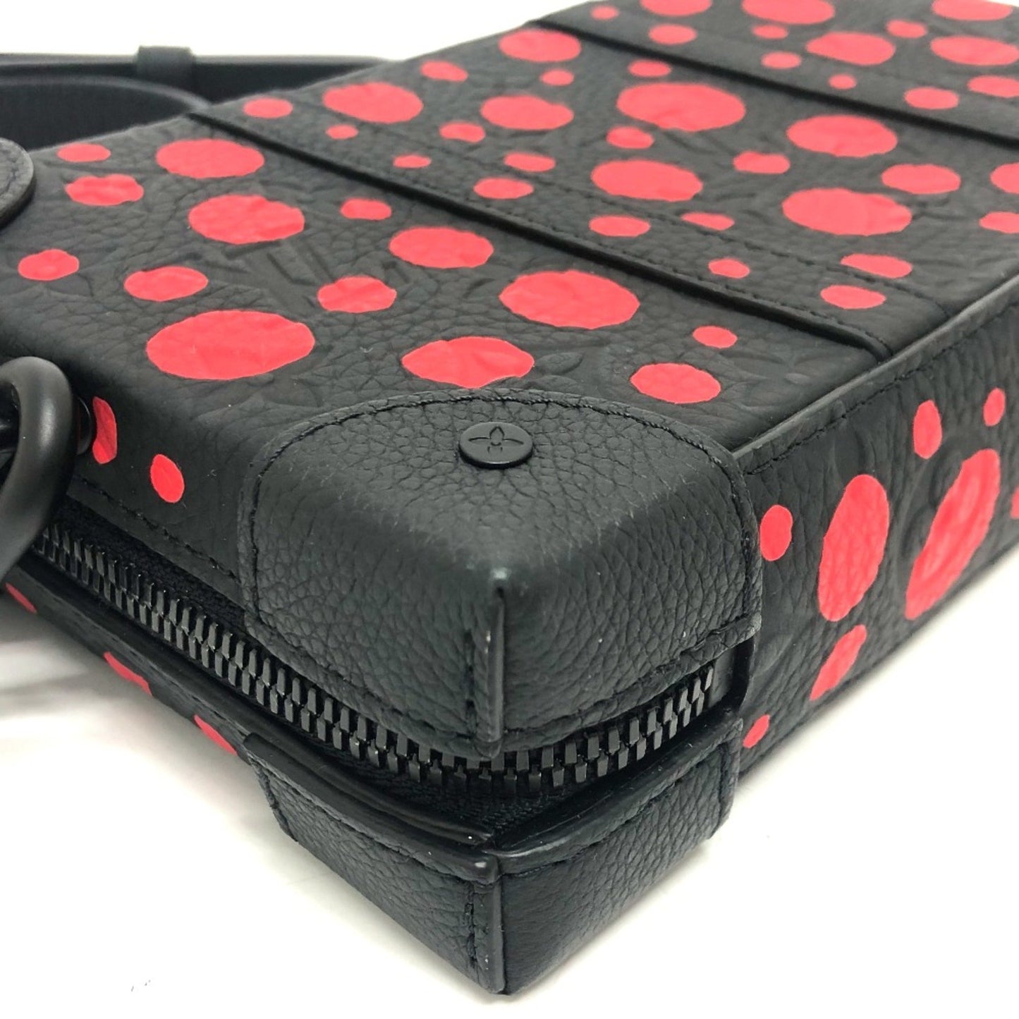 Louis Vuitton Others Black Shoulder Bags