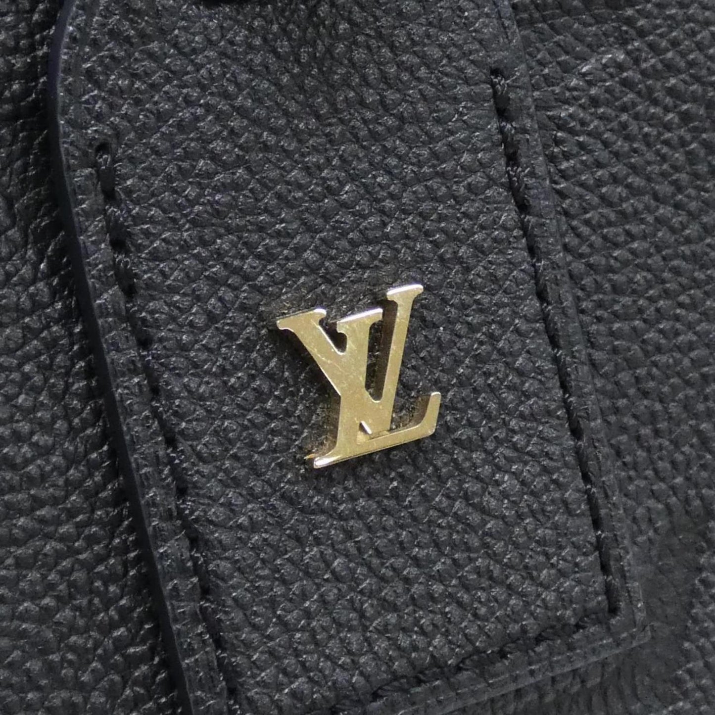 Louis Vuitton Others Black Shoulder Bags
