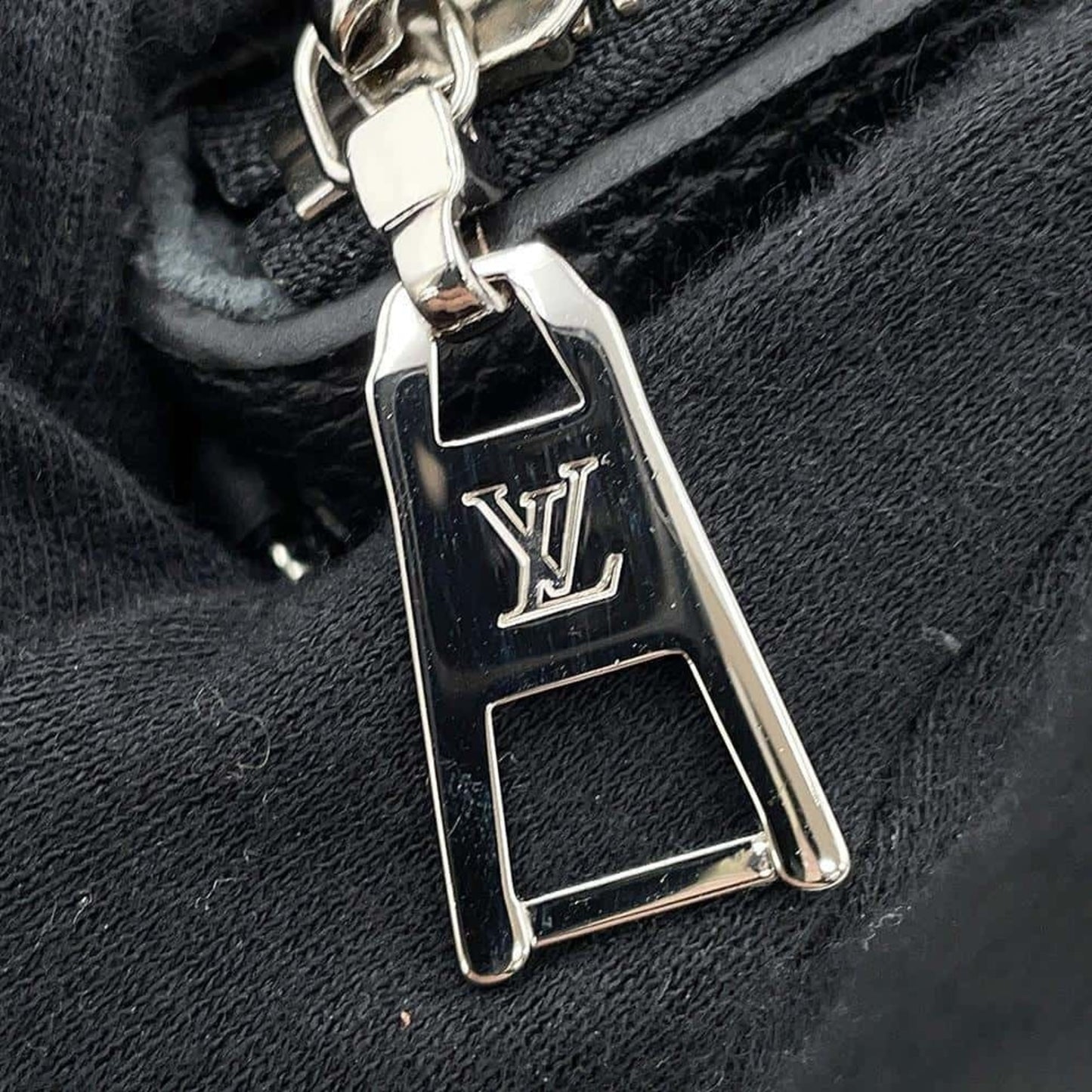 Louis Vuitton Monogram Canvas Black Handbags