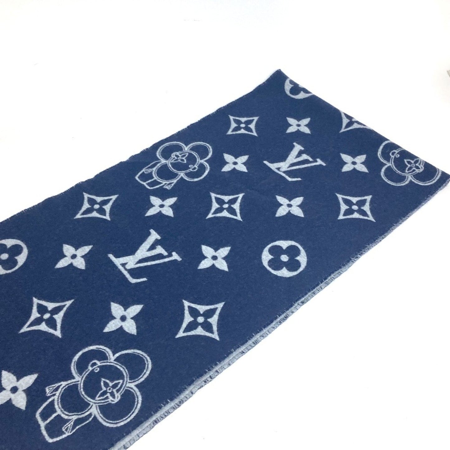 Louis Vuitton Wool Blue Scarves
