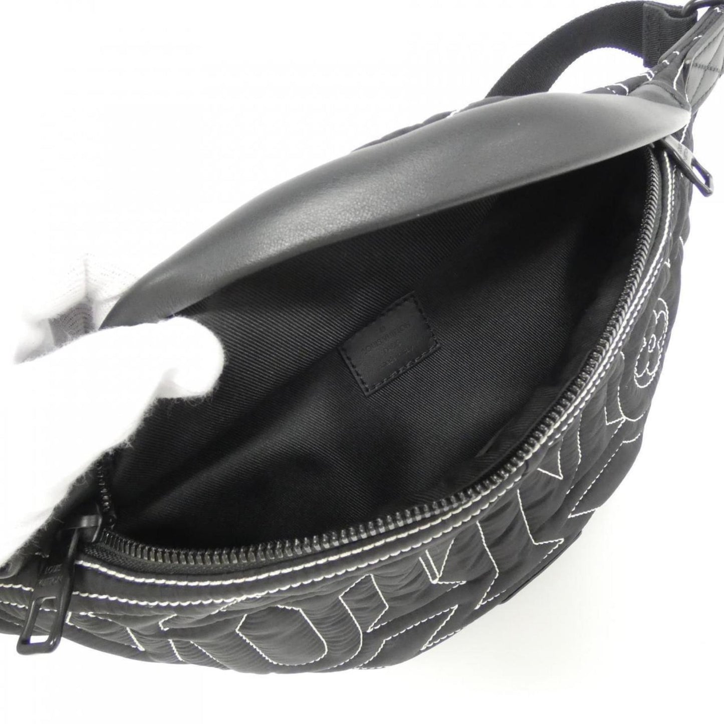 Louis Vuitton Nylon Black Shoulder Bags