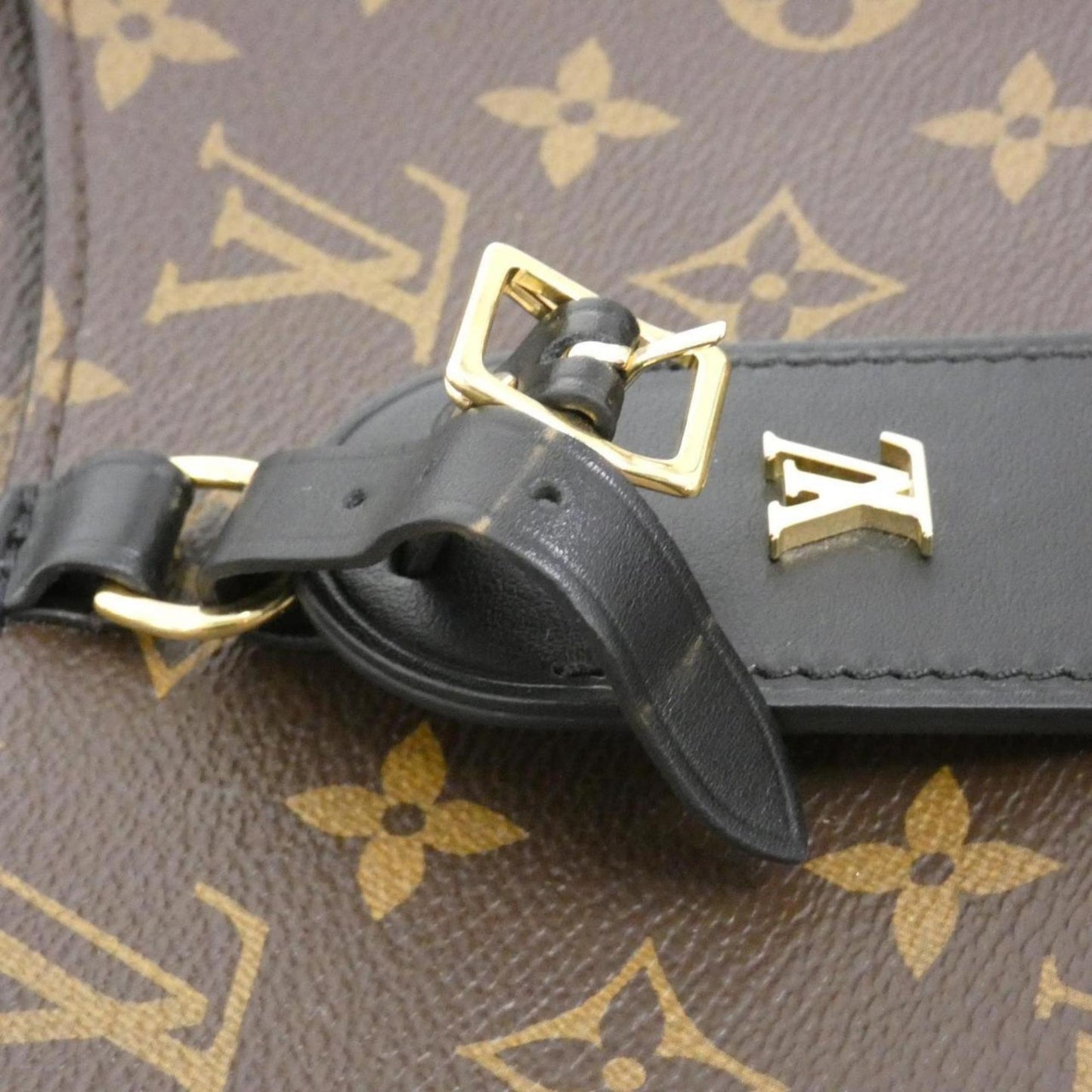 Louis Vuitton Monogram Canvas Black Shoulder Bags