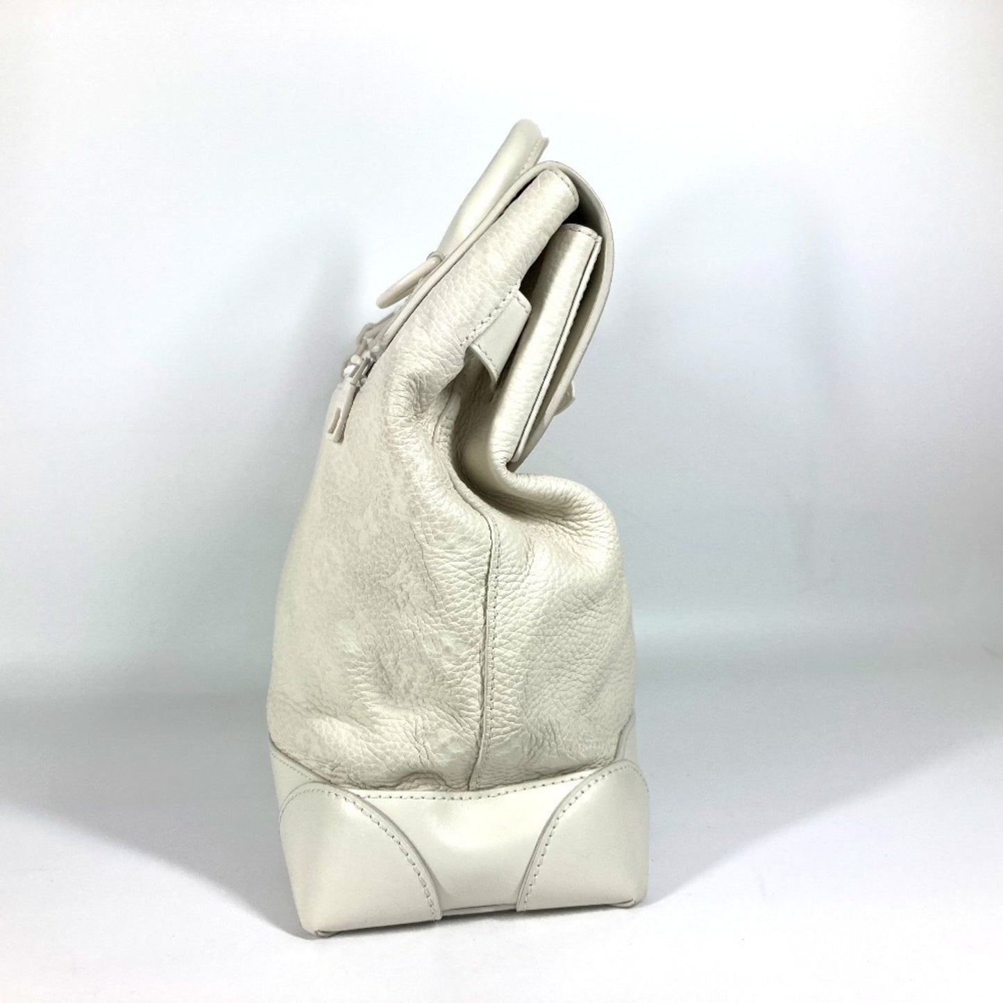 Louis Vuitton Others White Handbags
