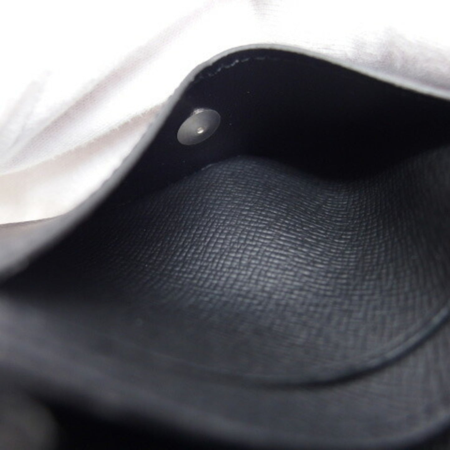 Louis Vuitton Others Black Cases